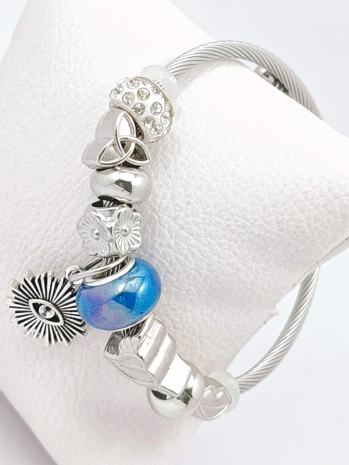 Pulsera "Serenidad Marina" — Celeste y Corazón